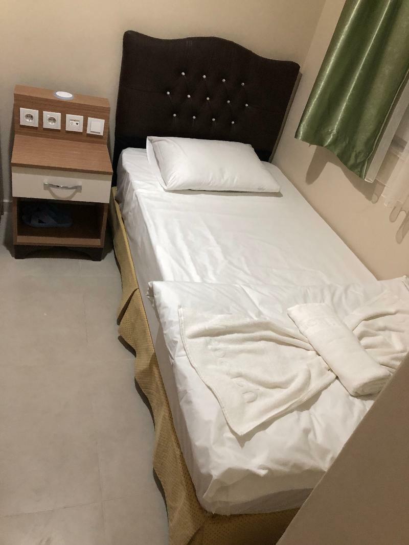 Otel Ahsen